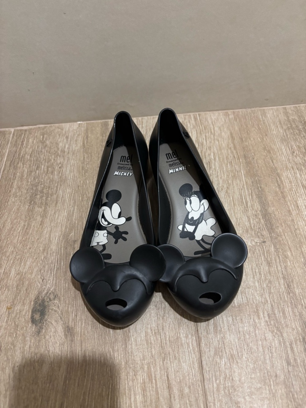 Melissa Kids Black Mickey & Minnie Jelly Flats with Ear Detail Size 4